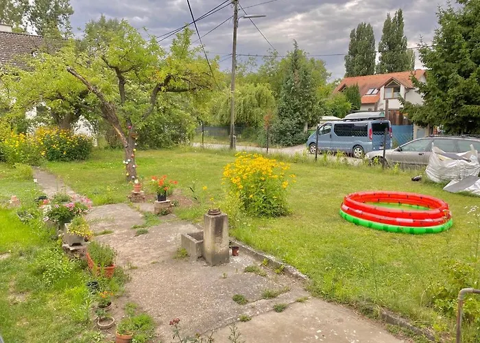Lovely House For Relaxing Trips Σπίτι διακοπών *